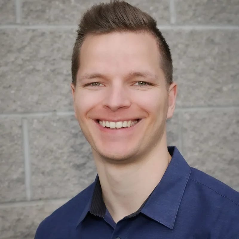Andy Hagen Headshot